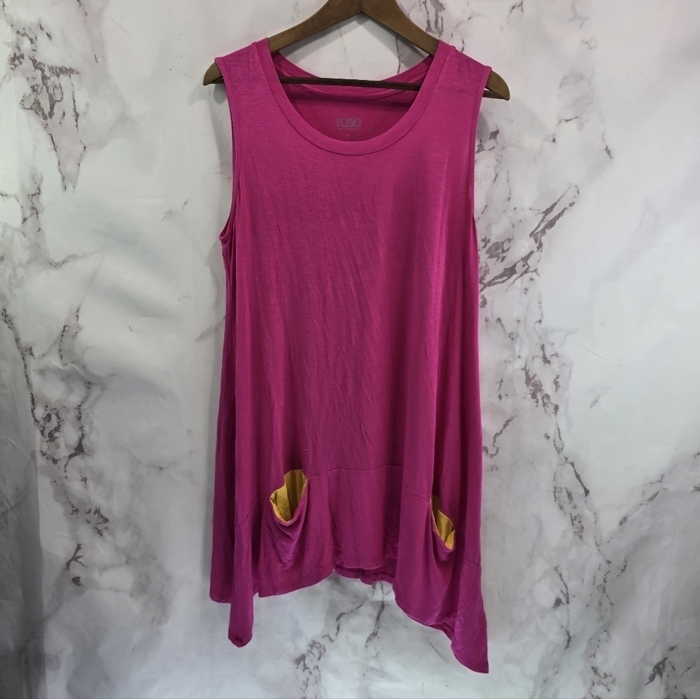 Logo by Lori Goldstein Shirt Women Large Punk Yellow Tank Top Flowy Tunic Lounge